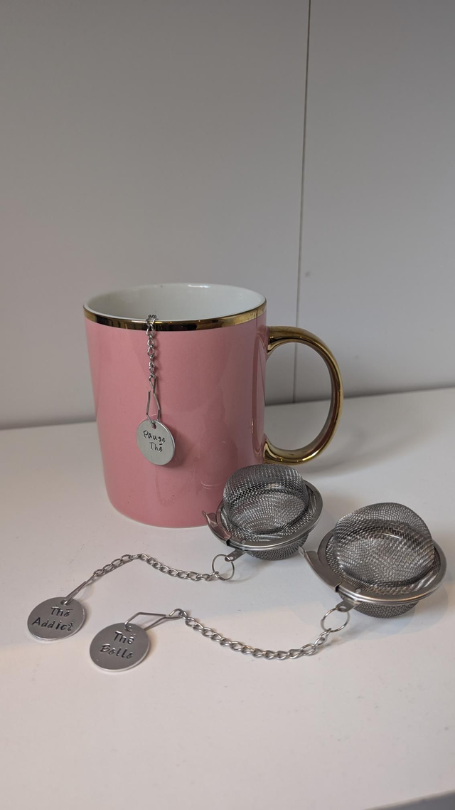 Boule à thé gravée