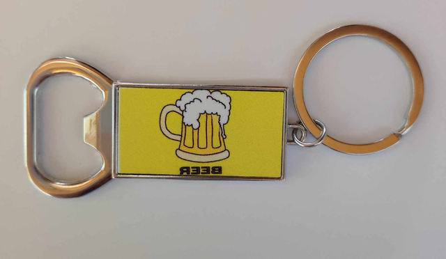 Décapsuleur à bière 