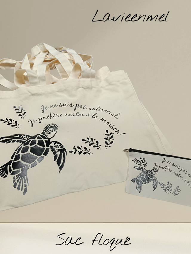 sac et trousse floqué tortue
