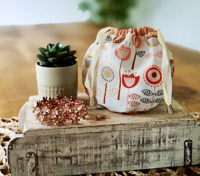 Jewellery Pouch - Scandi Floral