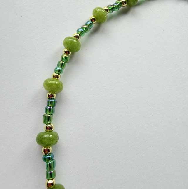 IVY - Green Beaded Choker Style Necklace