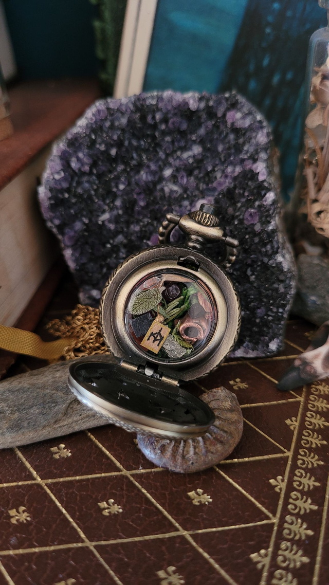 Pendentif talisman : Amplification d&#039;énergie