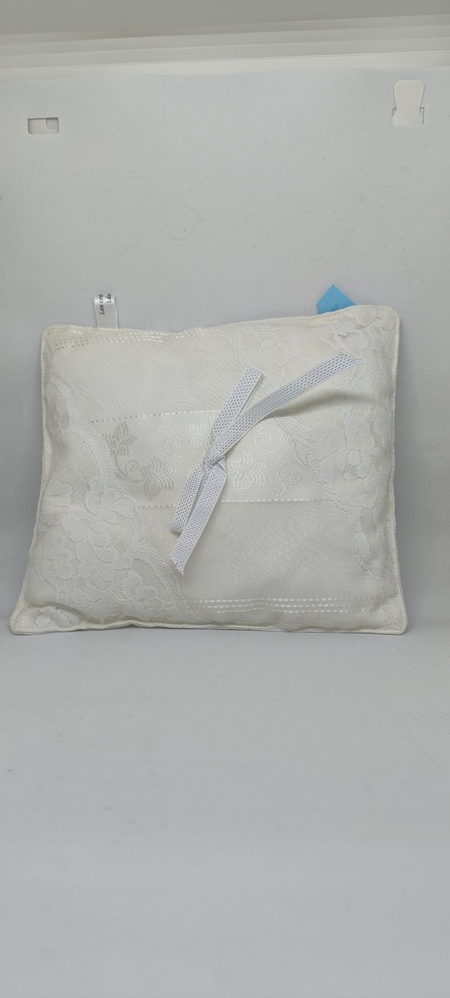 coussin alliances carré