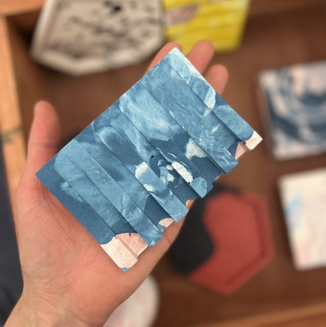 Soap dish - grooved - *seconds* - blue and pink 