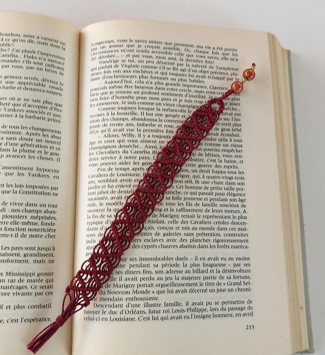  Marque-Page "Élégance Bordeaux" 