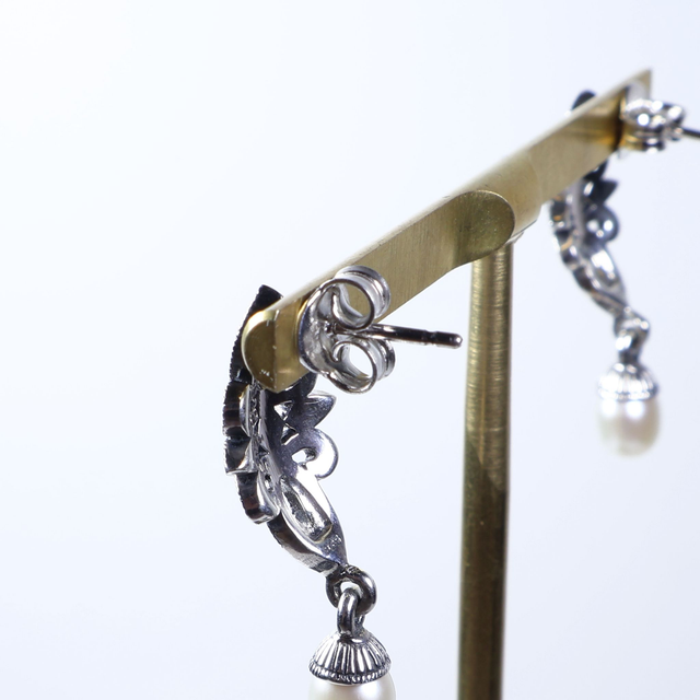 Pair of Sterling Silver 925 Art Deco Style Cream Coloured Fresh Water Pearl Marcasite Gemstone Star Design Drop Dangle Earrings