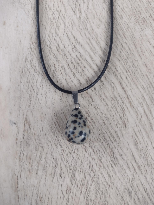 Spot stone gemstone necklace 