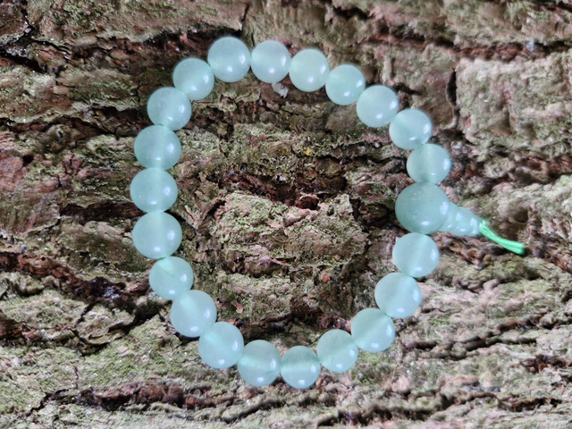 Green aventurine power bracelet