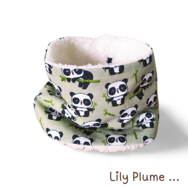 Col cache-cou 1 ère âge vert panda