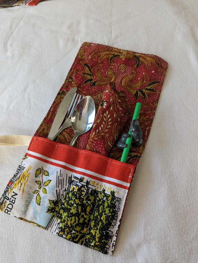 Picnic Cutlery roll and napkin 