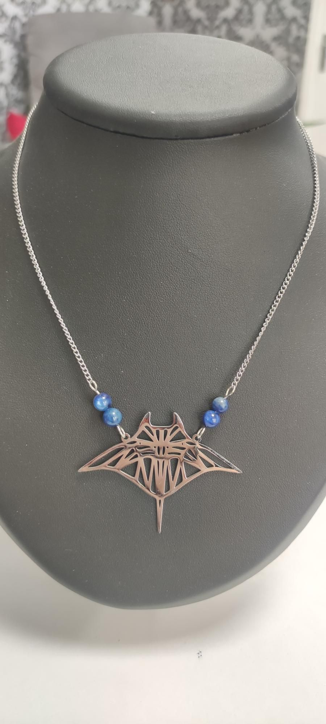 Collier raie manta 