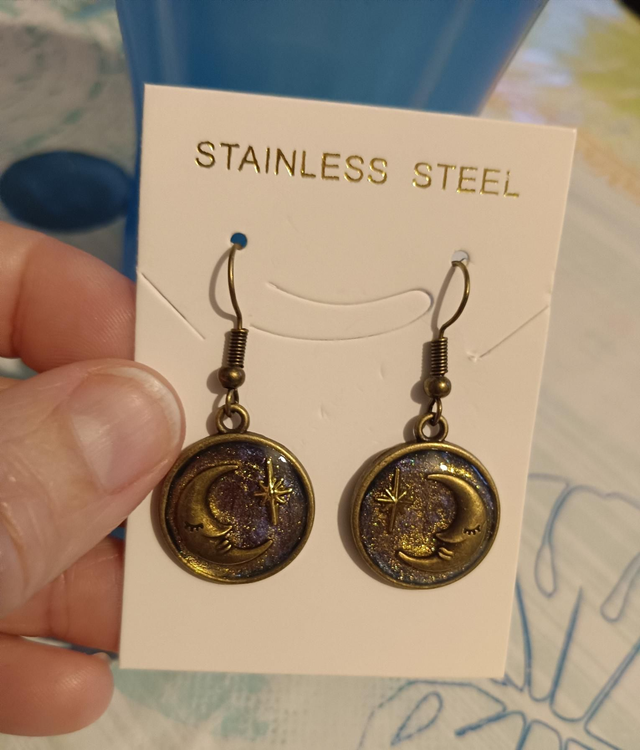 Très belle paire de Boucles d'oreilles 