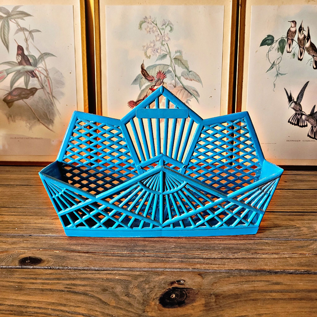 X Panier vintage serviette marque Cle (France) en plastique bleu