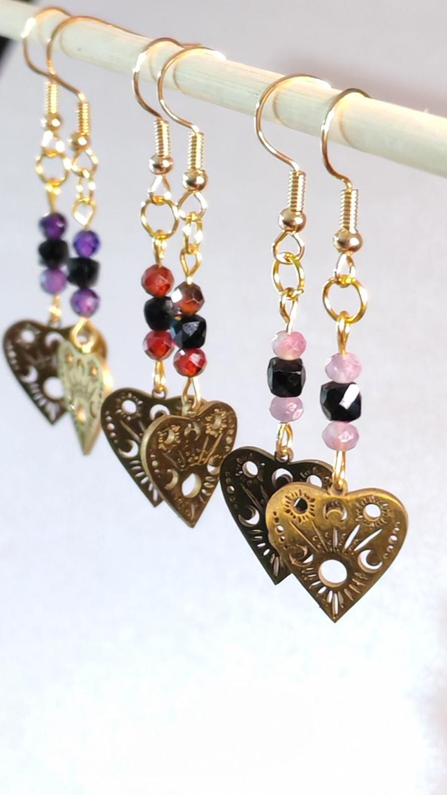 Boucles d'oreilles Ouija et grenat