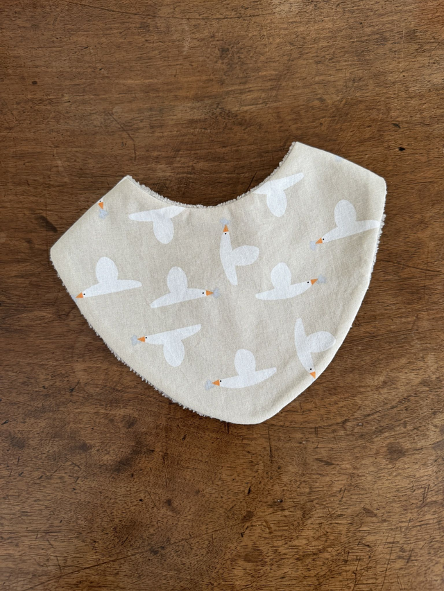 Bavoir bandana bébé