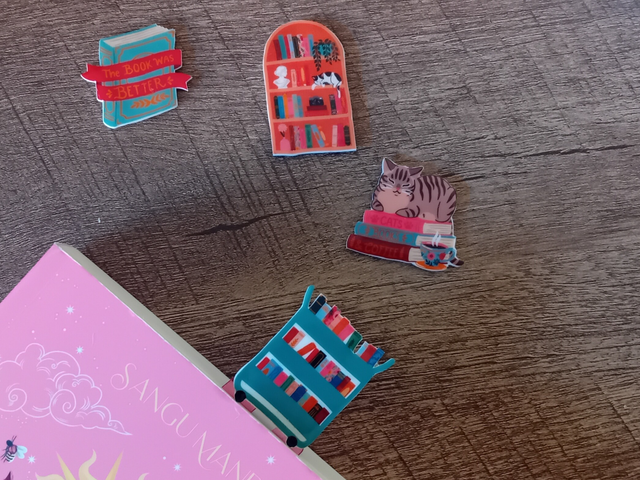 Marque-page trombone aimanté – Pack Romance & Lecture (4 magnets interchangeables)