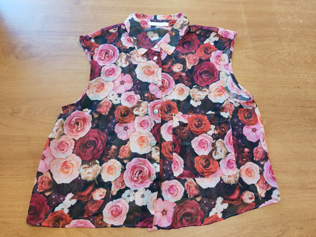 Chemise fleurie en 6 ans