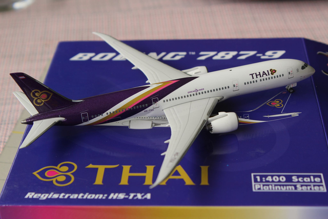 Thai B787-9 (HS-TXA), 1:400