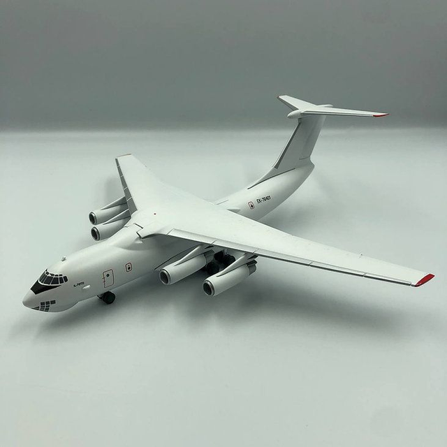 1/200 Iljuschin Il-76 Veteran Air Armenia EK-76401