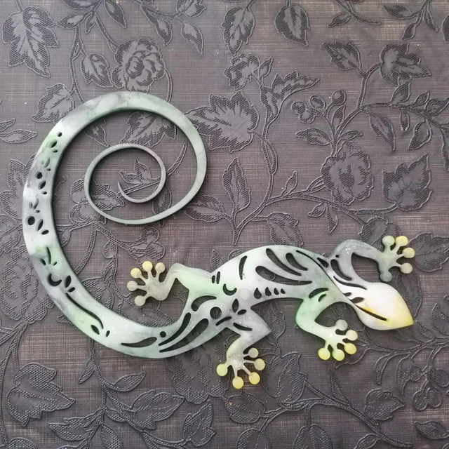 Salamandre murale décorative en résine époxy