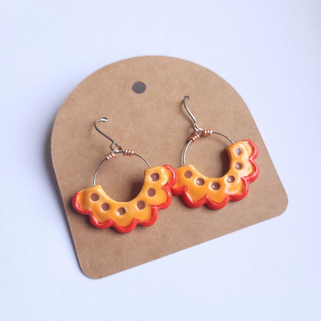Flower Frill Drop Earrings - Orange/Red
