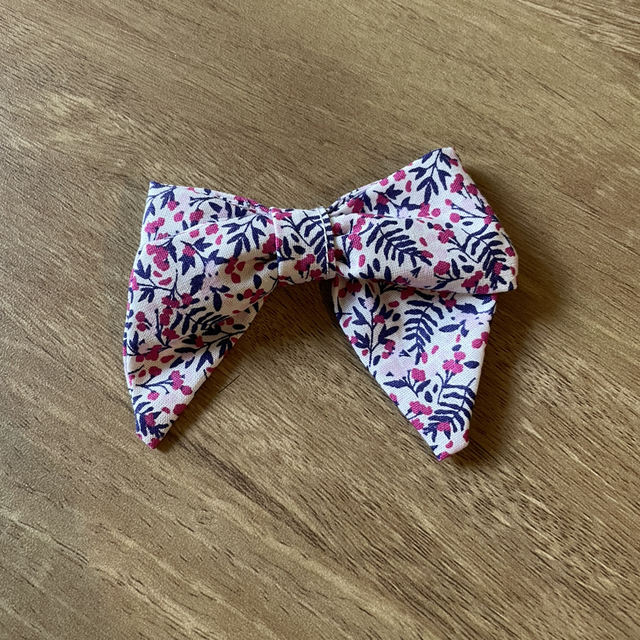 Barrette Apolline violette 