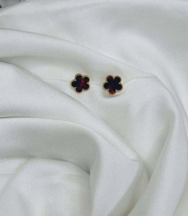 2-Boucles d&#039;oreilles fleur rouge