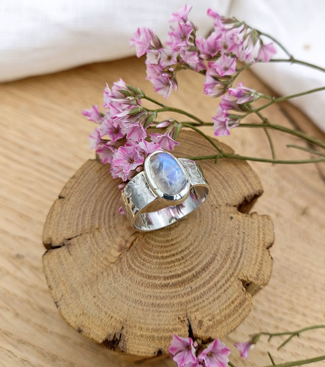 PIERRE DE LUNE POROTIHAMA