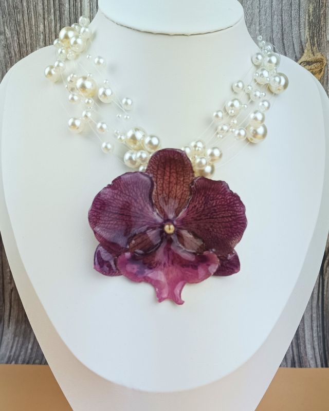 Collier orchidée