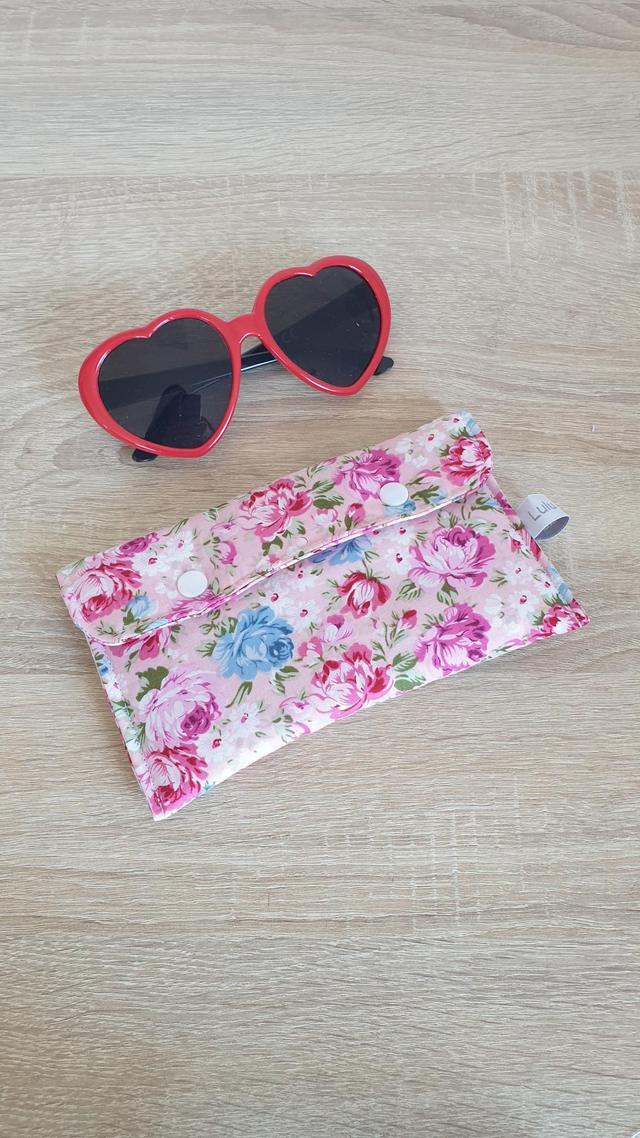 Etui à lunettes ou à téléphone rose bleu