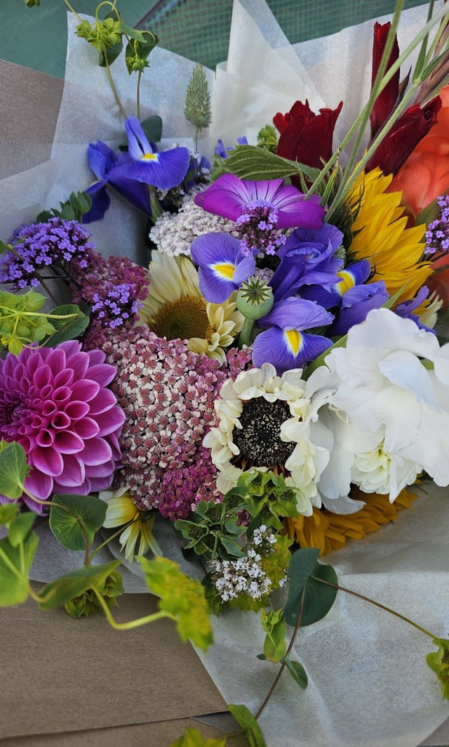 Hand-Tied Bouquet Workshop ~ Saturday 19th July - 4pm - 6.30pm