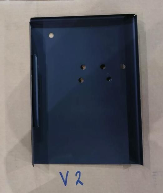 Battery tray 