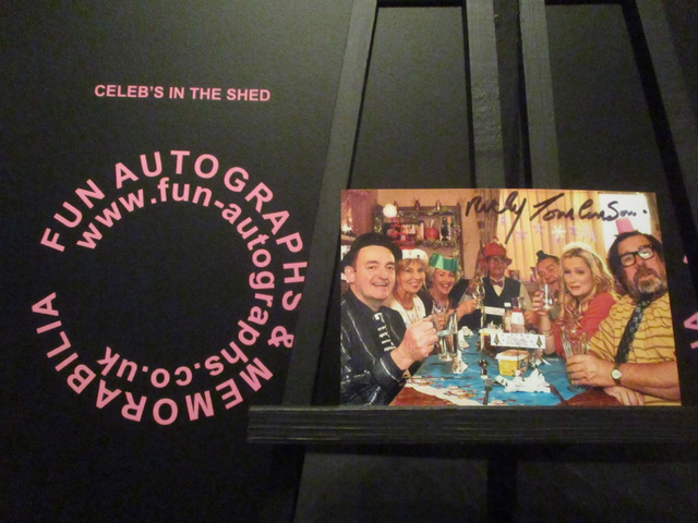 Ricky Tomlinson Authentic Autographed 6x4 Photograph (C)