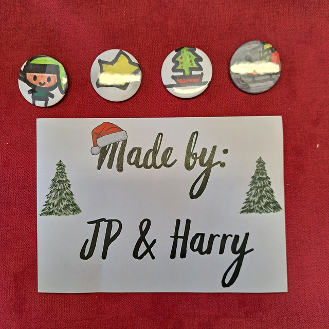 Set of 4 Christmas Badges