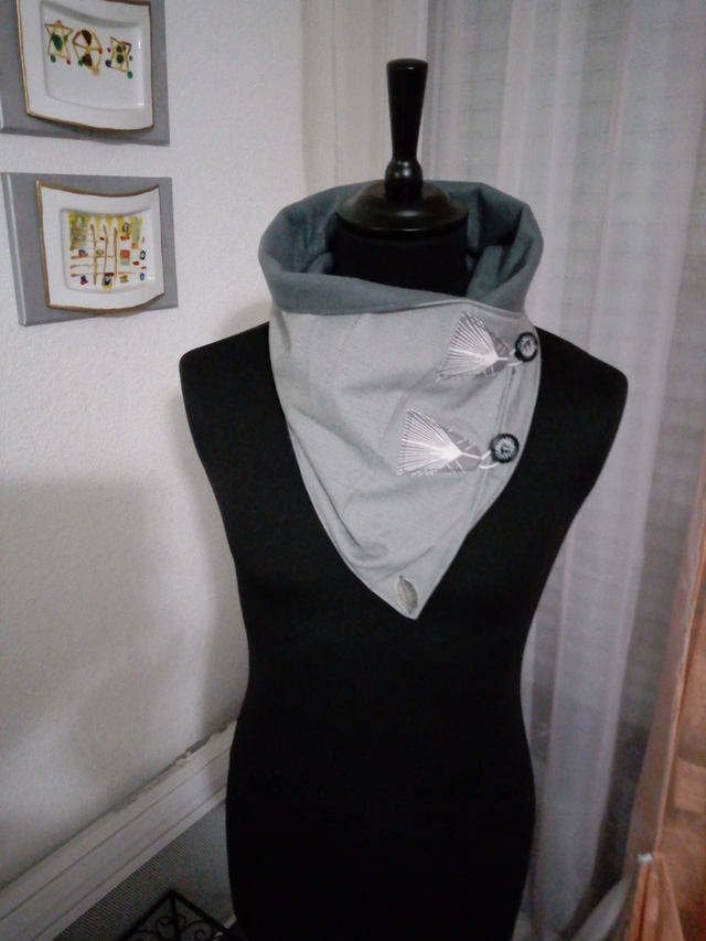 chèche gris recto verso  en tissu et doublure polaire pour homme		