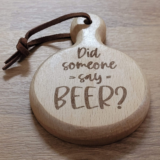 Leuke houten bieropener