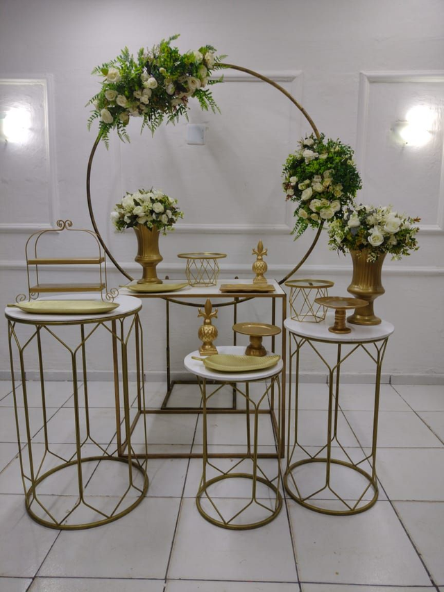 KIT GOLDEN PARTY FLOWER - LOCAÇÃO 