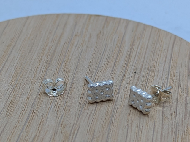 Medium Biscuit Earrings
