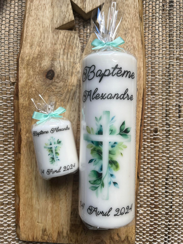 Bougie baptême personnalisée croix feuilles