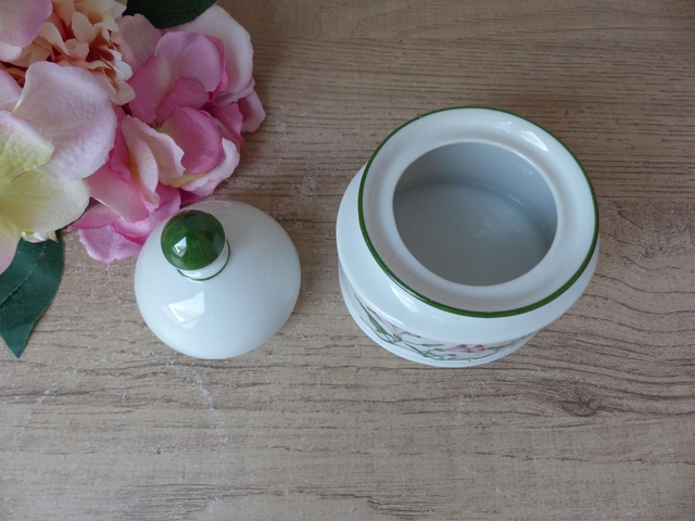 Sucrier en porcelaine Renate Seltmann Weiden Bavaria, sucrier décor botanique, sucrier avec fleurs des champs vaisselle Allemagne de l'Ouest