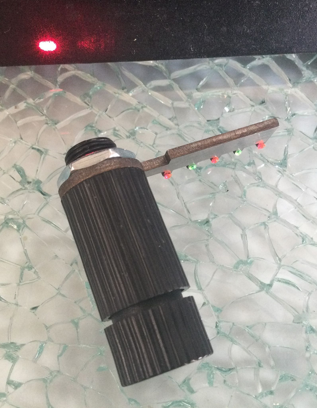 08Y ... Viseur laser pour Lance Pierre OTT