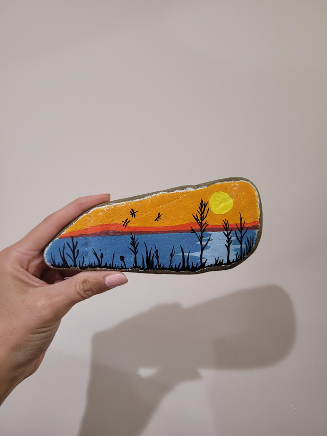 Orange And Blue Sunset Lake Pebble (Dragonflies) - NW-309