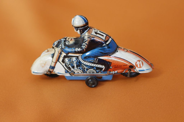Blechspielzeug, Motorrad Huki
