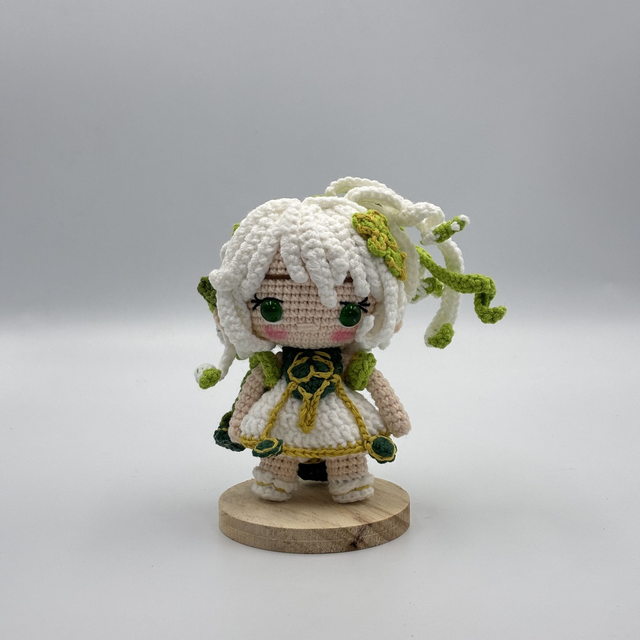 Poupée chibi Heroic Fantasy verte – Haute finition