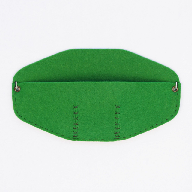 Vide-poche mural vert Hyphen