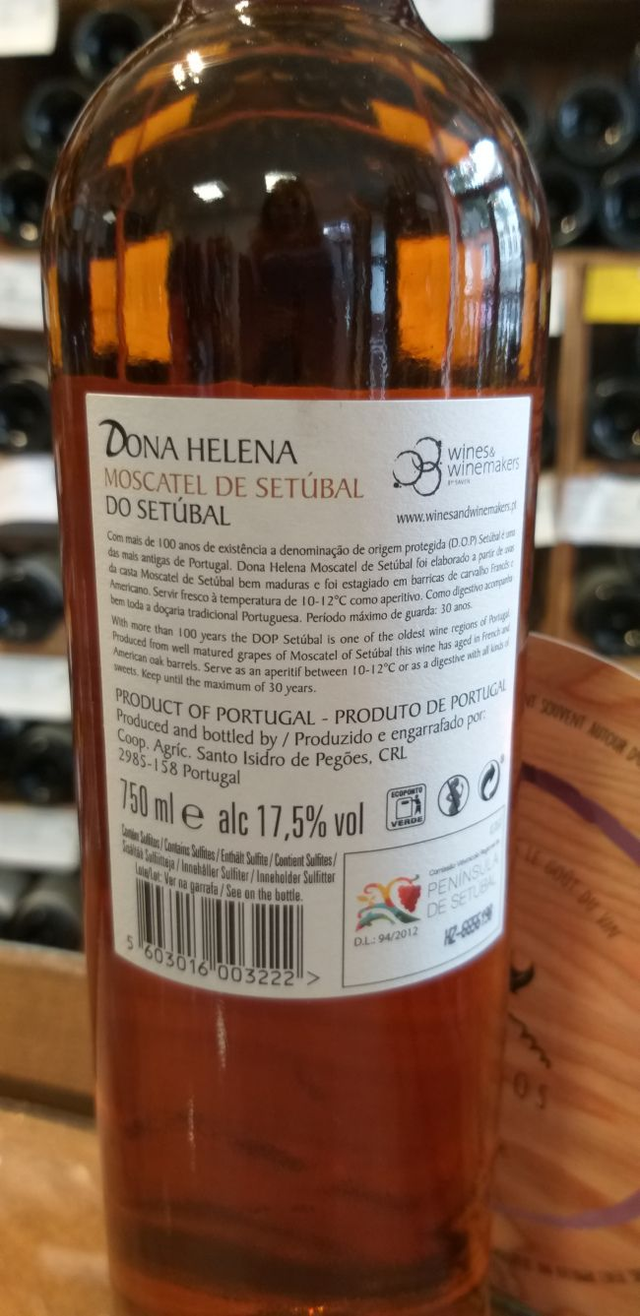 Dona Helena - Moscatel de Setubal - Wines & Winemakers by Saven