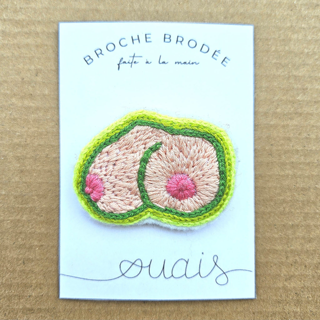 Broche - Boobies