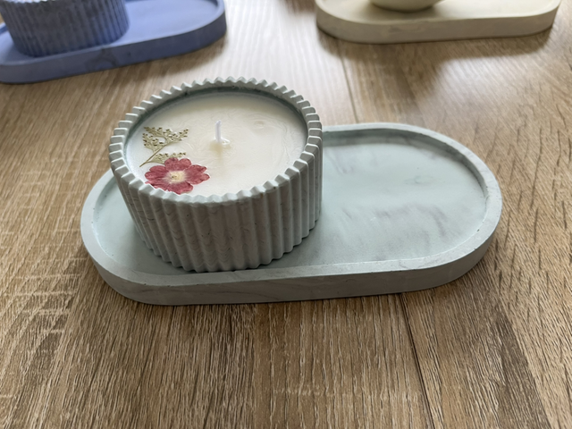 Bougie Ronde Cannelée et son plateau