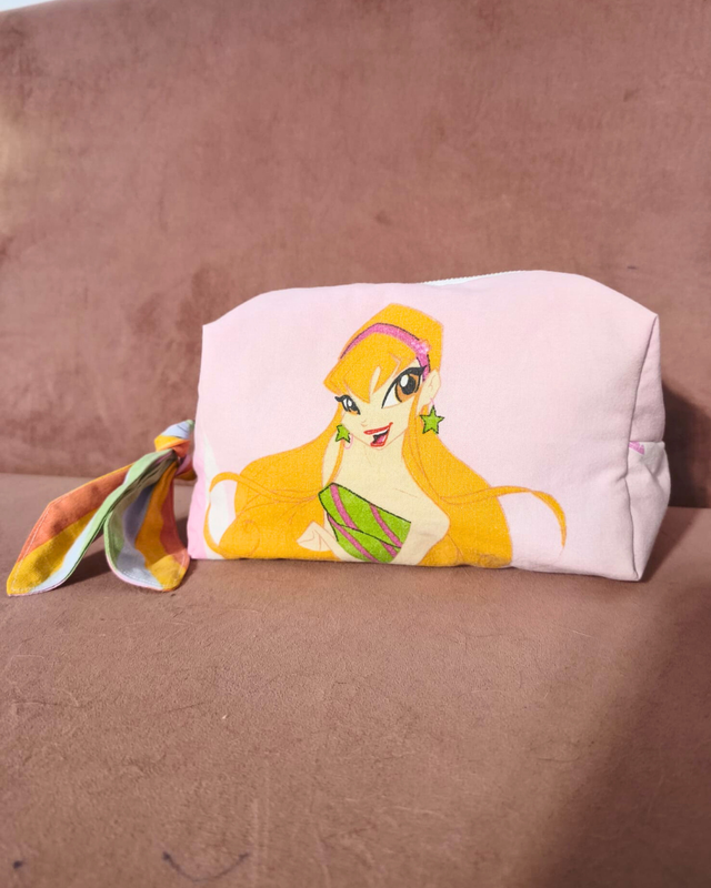 ✨ Trousse matelassée upcyclée – Édition Winx (Stella &amp; Musa) ✨