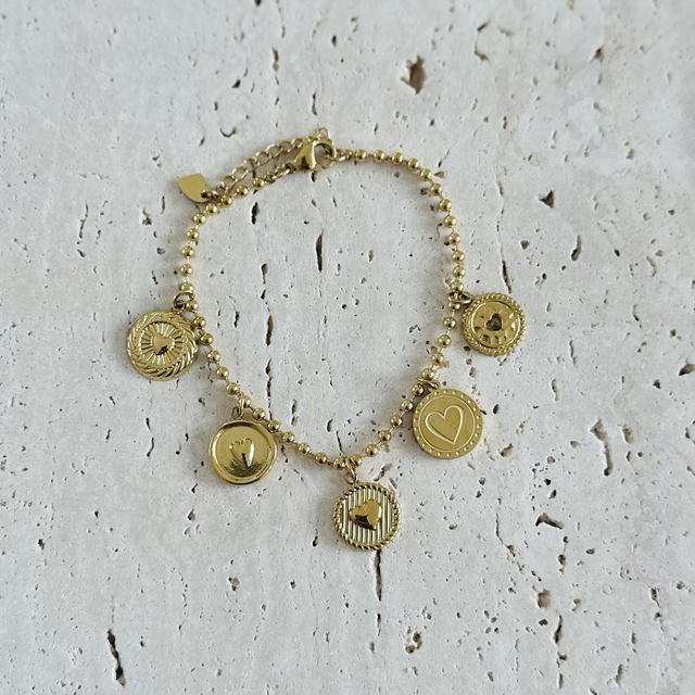 Armband hartjes 